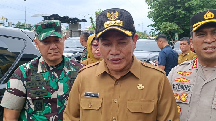 Plt Bupati Sidoarjo Geram, Namanya Dicatut dalam Proyek Tower Ilegal 8 Plt Bupati Sidoarjo Geram, Namanya Dicatut dalam Proyek Tower Ilegal