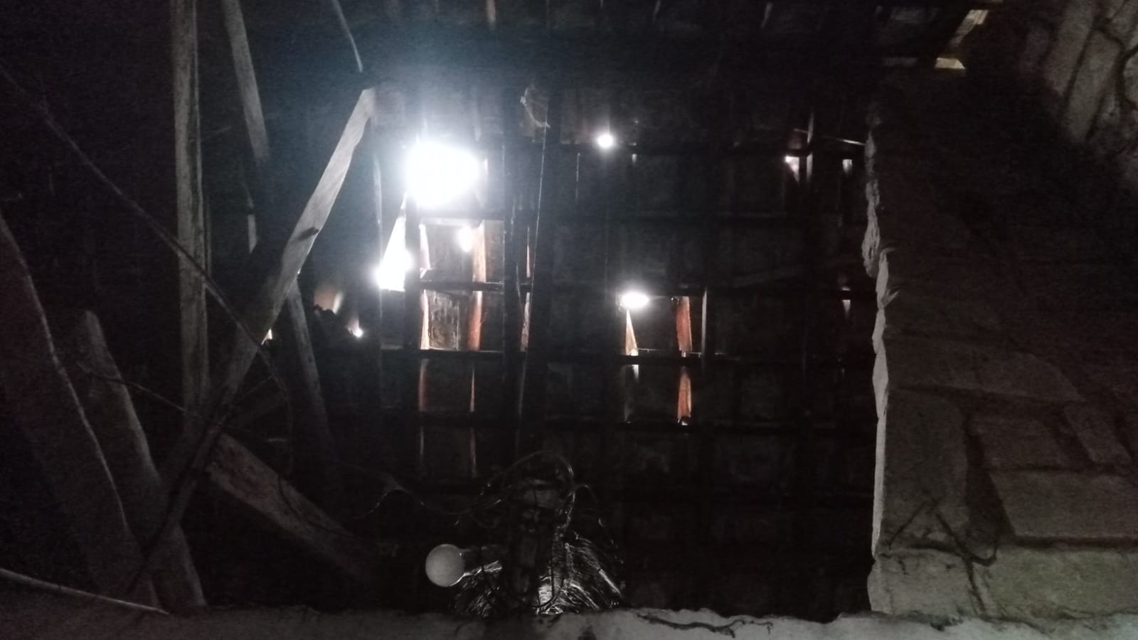 Hujan Deras dan Angin Kencang Terjang Sidoarjo, Puluhan Rumah Rusak dan Tiga Warga Terluka 9 IMG 20250218 WA0002