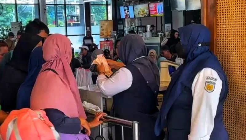 Lebih dari 5 Ribu Tiket Lebaran KA Jarak Jauh dari Stasiun Sidoarjo Telah Dipesan 1 IMG 20250223 WA0000