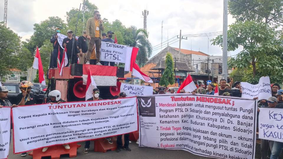 Warga Banjarkemantren Tuntut Kejelasan Dugaan Pungli PTSL dan Penyalahgunaan Dana Ketahanan Pangan 2 IMG 20250205 162837