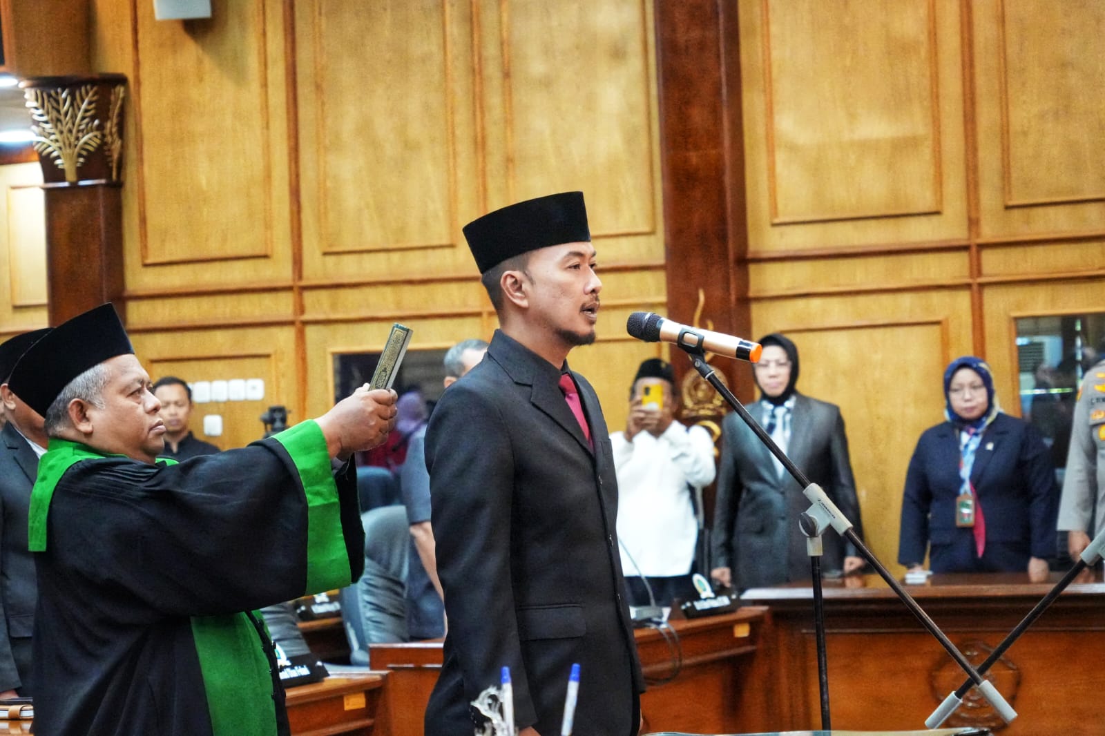Kusumo Adi Nugroho Dilantik sebagai Anggota DPRD Sidoarjo, Siap Emban Amanah Rakyat 4 IMG 20250304 WA0024