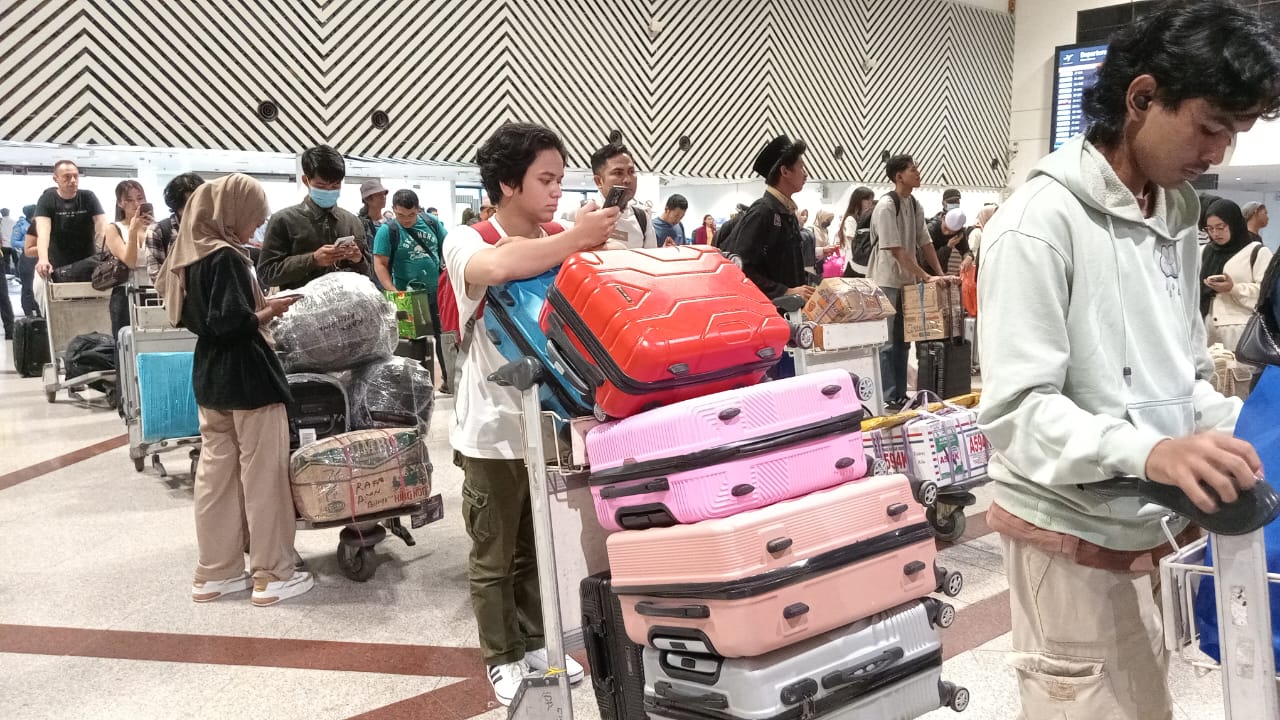 Lonjakan Penumpang di Bandara Juanda Jelang Libur Lebaran, Posko Angkutan Udara Resmi Dibuka 10 IMG 20250321 WA0002