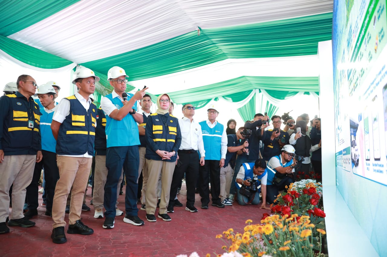 Menteri ESDM dan Dirut PLN Pastikan Kelistrikan Jawa Timur Aman Jelang Idulfitri 8 IMG 20250325 WA0060