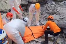 f3215e94 b748 40d5 9c5e 34a7c81ee239