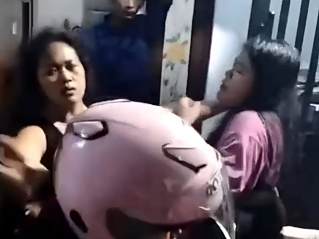 5b12bf98 2c69 4eed a329 657cc89b0cd1