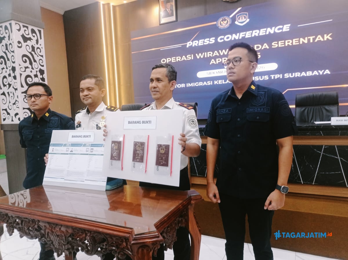 Imigrasi Surabaya Amankan 3 WNA China, Terancam Deportasi