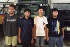 Coret Tembok Fasilitas Umum, Empat Pelajar di Sidoarjo Kena Sanksi Cat Ulang